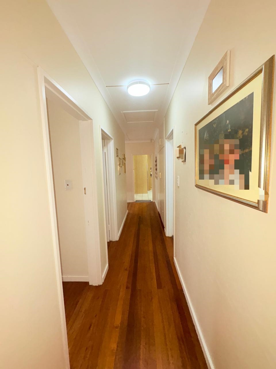 7 Bedroom Property for Sale in Sunnyridge Eastern Cape